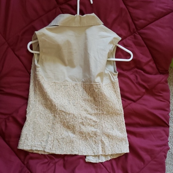 Top - Picture 4 of 4